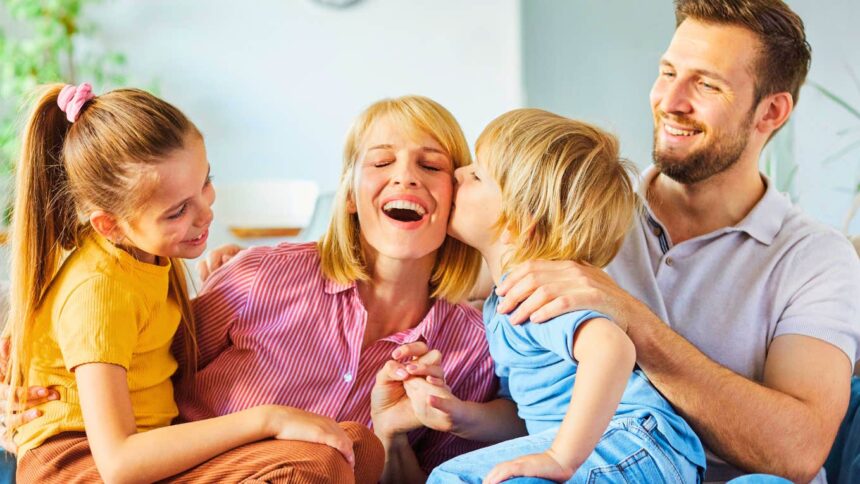 Părinții care sacrifică pentru binele tău te iubesc profund 51 if your parents sacrificed 11 things to give you a good life they love you from the depths of their souls 69cac2ebacc61