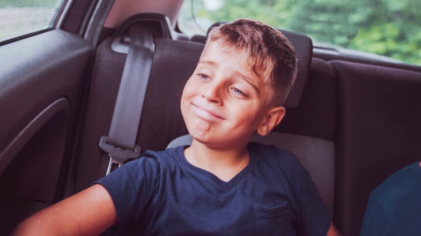 5 motive pentru care aspectele zgomotoase și haotice ale creșterii băieților contează cel mai mult 51 5 reasons the loudest messiest parts of raising boys end up meaning the most 69ceb75f45ebf