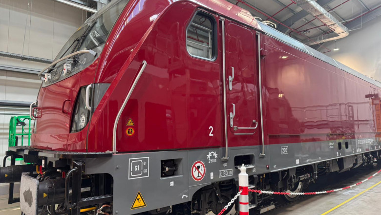 Prima locomotivă Alstom capabilă să atingă 200 km/oră a fost livrată autorităților române 51 galerie foto prima locomotiva alstom care atinge 200 km ora a fost livrata catre autoritatea pentru reforma feroviara 69d51aa283954