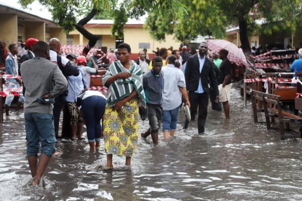 heatwaves floods and wildfires pose rising threat to democracy report finds 69ec850ab9046