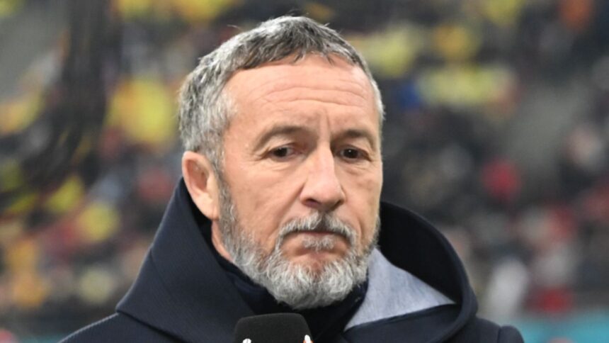 Mihai Stoica critică arbitrajul după Botoșani - FCSB 3-2: „Viciere de rezultat” 51 mihai stoica a pus tunurile pe arbitraj dupa botosani fcsb 3 2 viciere de rezultat fazele reclamate 69d12b4953be1