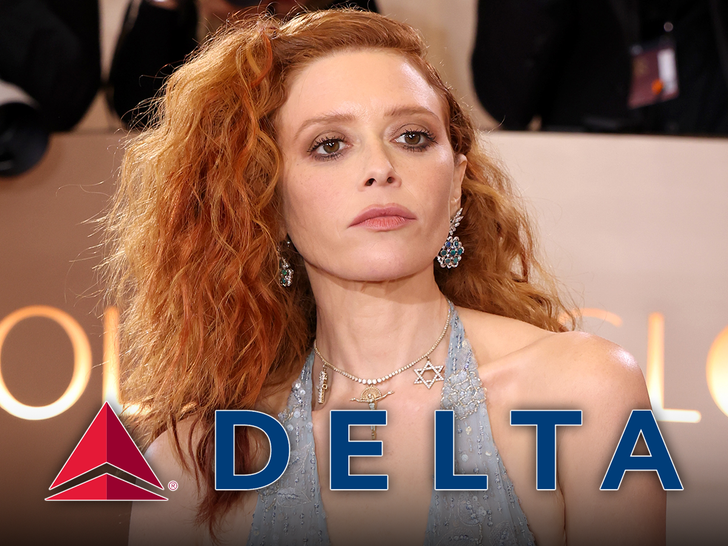 natasha lyonne escorted off flight hours after euphoria s3 premiere 69d7c76be52c1