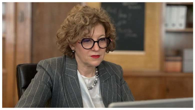Oana Gheorghiu: „Cei care contestă au realizat cele mai importante listări” 51 oana gheorghiu cele mai importante listari au fost facute de cei care azi le contesta nu accept santajul si populismul psd 69e6406ba4739