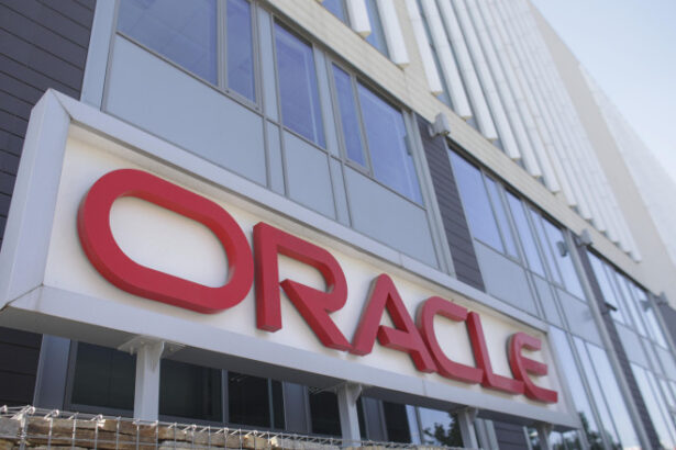 oracle a inceput un nou val de concedieri in timp ce compania face investitii masive in inteligenta artificiala 69ccb56a9db1d
