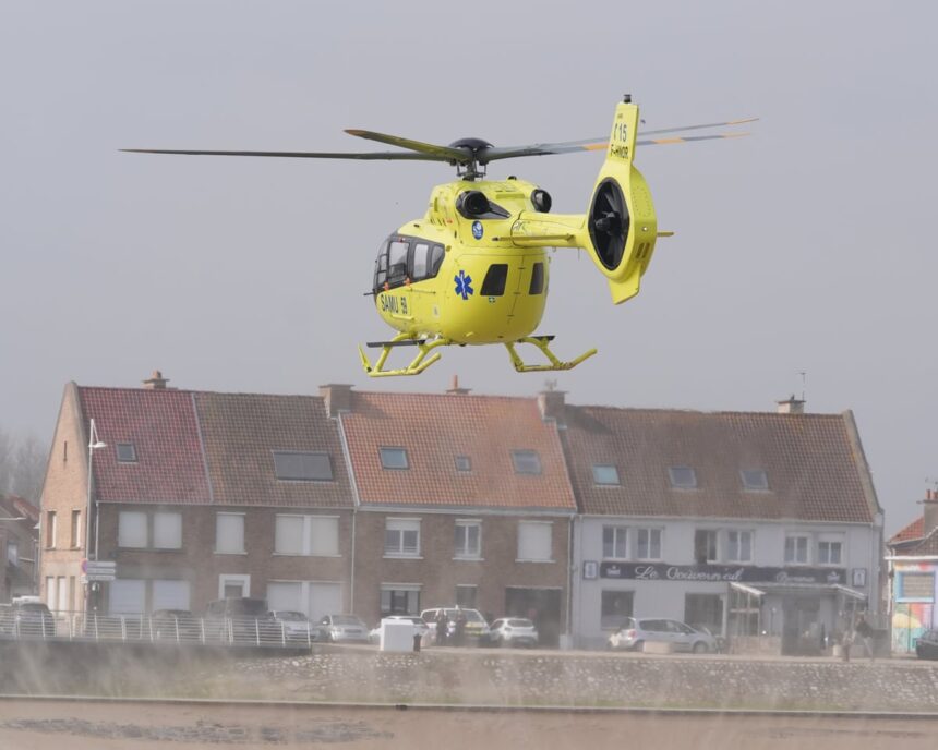 Două persoane au murit și una este dispărută după încercarea de a traversa canalul către Marea Britanie 51 two dead and one missing after trying to cross channel to uk 69cd4defa9c66