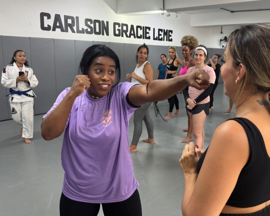 Femeile din favelas din Brazilia învață să se apere în fața violenței crescânde 51 we feel unsafe in our own homes women in brazils favelas learn to fight back amid rising violence 69ea1a3cc25fe