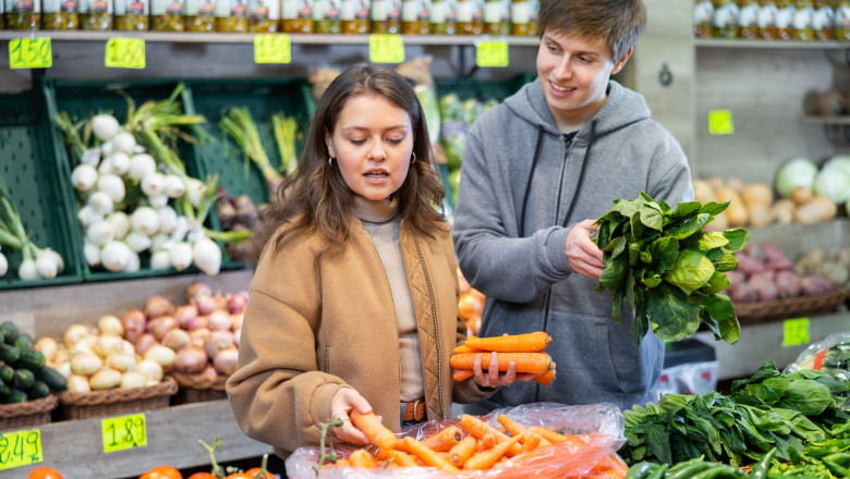Morcovii îmbunătățesc vederea nocturnă? Află adevărul din șase mituri nutriționale 51 ajuta morcovii la o mai buna vedere pe timp de noapte sase mituri din nutritie si adevarul despre sursa lor 6a1b352b894e3