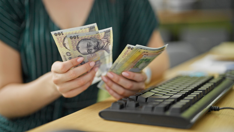 ANPIS a distribuit 1,2 miliarde de lei pentru alocațiile copiilor și alte ajutoare sociale în aprilie 51 anpis a virat peste 12 miliarde de lei pentru alocatiile copiilor si alte beneficii sociale cati romani au primit bani in aprilie 6a107073810a3