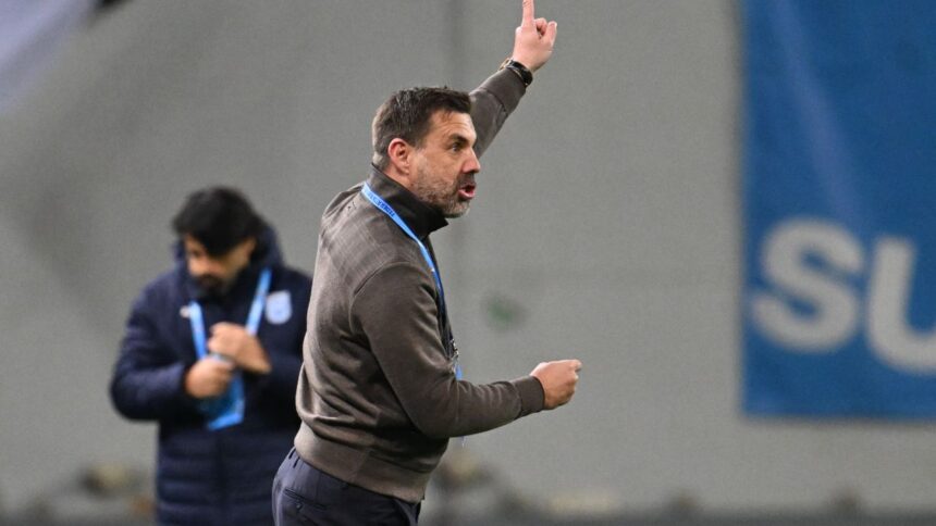 Zeljko Kopic a decis să lase un titular pe bancă în meciul Dinamo - FC Argeș 51 decizia lui zeljko kopic pentru dinamo fc arges titularul lasat pe banca 6a00a15386d00