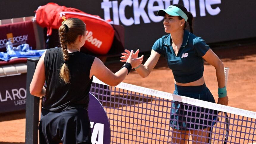 „Reacția surprinzătoare a comentatorului după victoria Soranei Cîrstea în fața lui Ostapenko” 51 este chiar absurd comentatorul nu s a abtinut dupa ce sorana cirstea a invins o pe ostapenko 6a0398af99589
