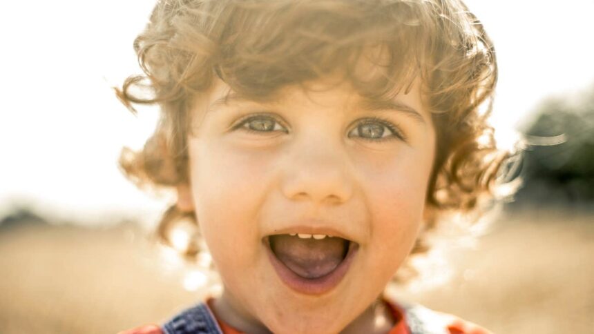 Dacă un părinte face aceste două lucruri, copiii se simt în siguranță 51 if a parent does these 2 things its 100 certain their kids feel safe with them 69fdd8f3bef98