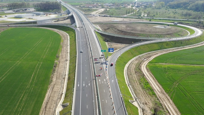 Conflict între CNAIR și Ministerul Transporturilor privind proiectele de infrastructură naționale 51 scandal intre cnair si ministerul transporturilor pe marile proiecte de infrastructura horatiu cosma proiectele apartin romaniei 6a0ee6b59433f