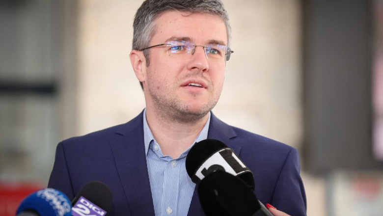 Ministrul Economiei, Irineu Dărău: Prioritate zero PNRR și programul SAFE 51 video ministrul economiei irineu darau nu avem timp de prea multe ezitari si zgomot prioritatea zero pnrr si programul safe 69fb19274fb5b