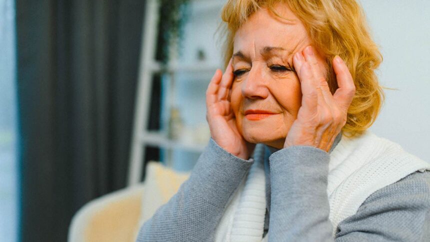 Moduri aparent minore prin care copiii adulți își fac părinții să se simtă nevalorizați 51 11 seemingly minor ways fully grown kids make their parents feel utterly disrespected 6a3bcf6d100a8