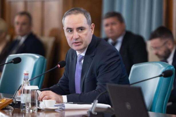 alexandru nazare companiile care se listeaza la bursa vor putea deduce suplimentar 50 din cheltuielile aferente procesului 6a3e9074b8a41