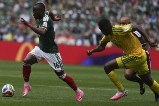 cm 2026 mexic a invins africa de sud in meciul de debut al turneului unul cu trei jucatori eliminati 6a2be9f1516d4