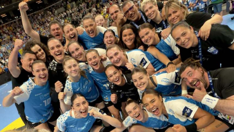 CSM București câștigă medalia de bronz în Liga Campionilor după meciul cu Brest Bretagne 51 csm bucuresti medalie de bronz in liga campionilor dupa finala mica cu brest bretagne handball 6a25ebe56987d