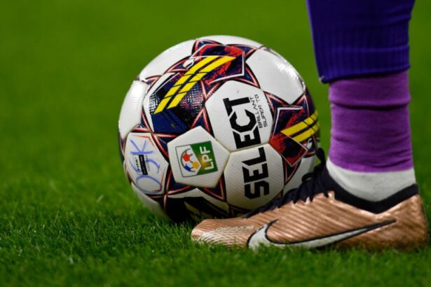 exclusiv a exclus o pe universitatea craiova si a numit favoritele din viitorul sezon de superliga capata contur 6a35b1a8b755e