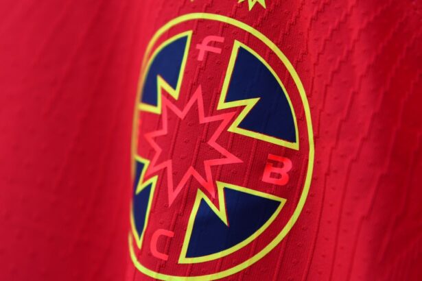exclusiv lobby pentru plecarea fotbalistului ajuns la plafonare de la fcsb cand nu mai are ce demonstra trebuie lasat sa se transfer 6a27a19fe9c11