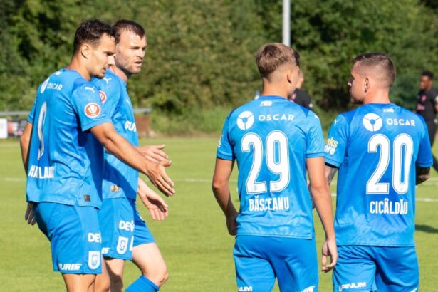 galerie foto ce a facut universitatea craiova in al doilea amical al verii oltenii au jucat cu echipa campioana 6a3c2d21e3fd1