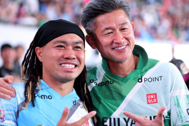 galerie foto cum arata cel mai in varsta fotbalist activ are 60 de ani si joaca in japonia 6a3e2748b3151