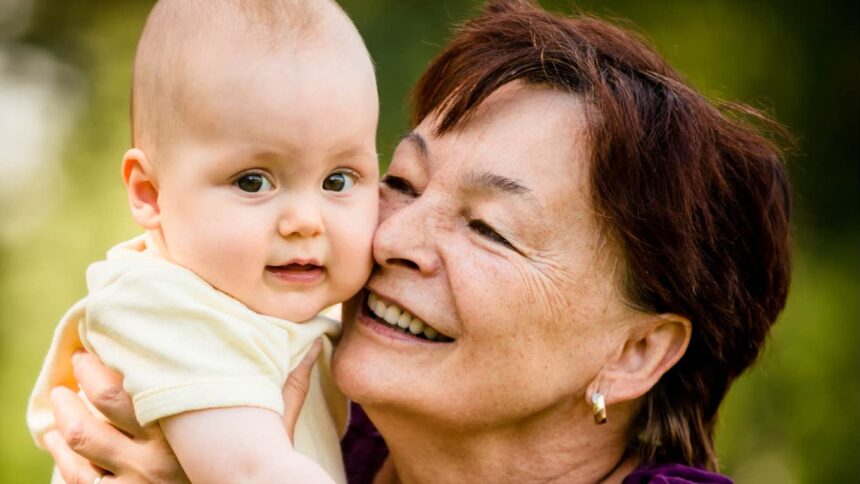 Bunica susține popularitatea numelui neconvențional de bunică, precum Mimi și Gigi 51 grandmother defends growing trend of non traditional grandparent names like mimi and gigi 6a22363f4beb9