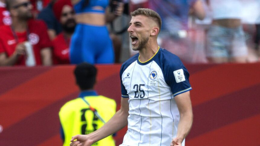 Jovo Lukić face istorie în Superligă: primul după 32 de ani la Campionatul Mondial 51 jovo lukic a scris istorie pentru superliga la campionatul mondial primul dupa 32 de ani 6a2c7724bb13e