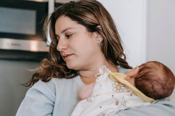 mom who never had grandparents resents mother in law for making zero effort with her child 6a26d6fc6e169