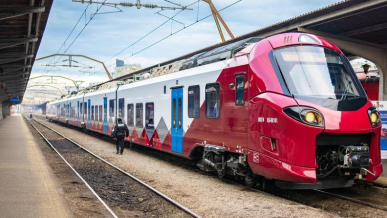 noi trenuri electrice intra in circulatie pe ruta bucuresti nord cluj napoca si retur 6a43d3e79e1f5
