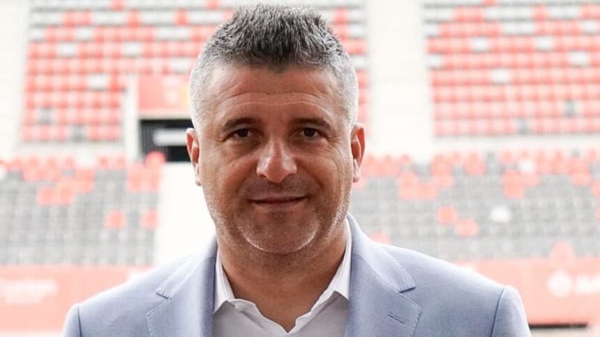 oficial curatenia de vara la hermannstadt incepe de sus dupa dorinel munteanu acum a venit randul lui daniel niculae 6a2277c361da3