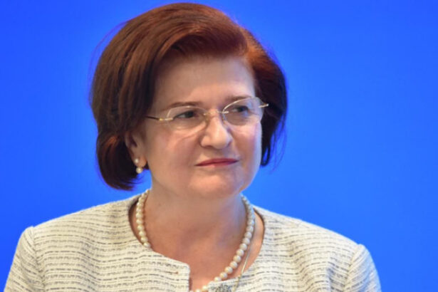 presedintele colegiului medicilor critica proiectul legii salarizarii promovarea profesionala poate duce la scaderea salariului 6a26e5a587dfa