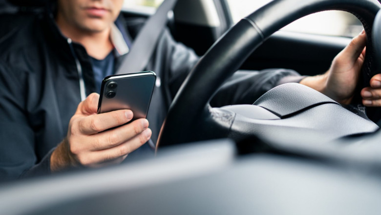 PSD propune eliminarea contractelor de comodat în ridesharing. Impactul asupra șoferilor Uber și Bolt 51 psd vrea sa elimine contractele de comodat din ridesharing ce s ar putea schimba pentru soferii de uber si bolt 6a4399509888e