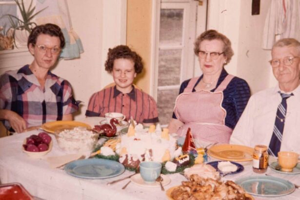 9 simple things families in the 70s 80s usually did every day that kids today barely experience 6a4461316aaca
