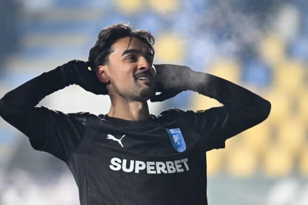 anderlecht a pus pe masa oferta pentru stefan baiaram cati bani poate incasa universitatea craiova 6a52422ef27e8