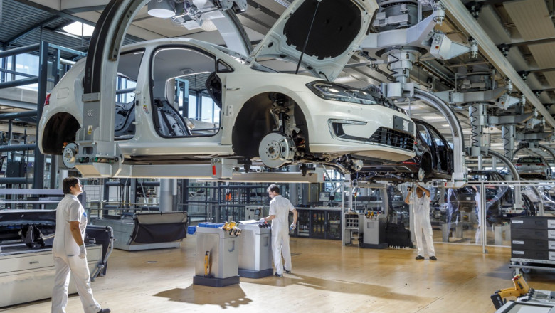 Volkswagen plănuiește cea mai mare schimbare din istoria sa: va renunța la jumătate dintre modele 51 cea mai ampla schimbare din istoria volkswagen gigantul auto vrea sa renunte la jumatate dintre modele 6a50c8507122a