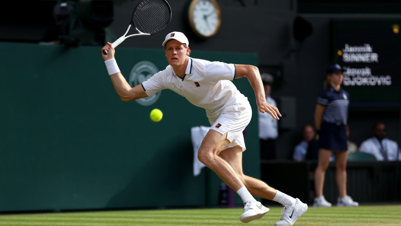 Jannik Sinner îl înfruntă pe Novak Djokovic și avansează în finala de la Wimbledon cu Alexander Zverev 51 jannik sinner il invinge pe novak djokovic si ajunge in finala masculina de la wimbledon unde il va intalni pe alexander zverev 6a5162f974dcb