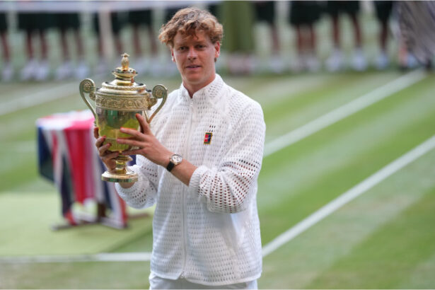 jannik sinner l a invins pe alexander zverev si si a pastrat titlul de la wimbledon dupa un meci maraton 6a5493d7cc2b4