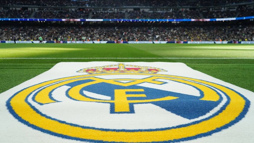 Fostul antrenor lovește Real Madrid: al cincilea transfer important se află în pericol 51 lovitura incasata de real madrid chiar din partea fostului antrenor al cincilea transfer stelar in pericol 6a55398e7c19b