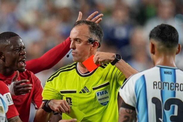 murat yakin a explodat dupa cartonasul rosu din argentina elvetia pur si simplu de necrezut 6a533f491c93b
