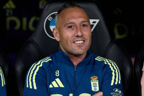 oficial santi cazorla s a retras din fotbal cifrele si cariera micului magician 6a4648922a257