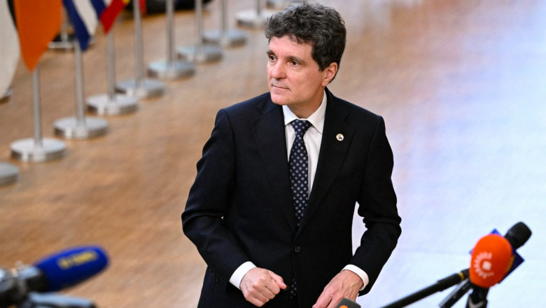 Președintele Nicușor Dan a aprobat legea pentru infrastructura digitală publică, implicând STS și SRI 51 presedintele nicusor dan a promulgat legea privind infrastructura digitala publica ce rol vor avea sts si sri 6a47f034a9a18