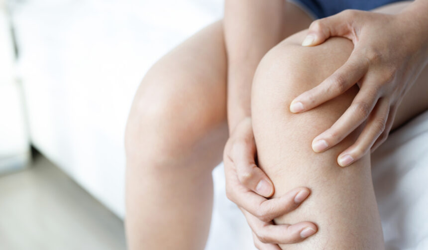 te dor genunchii inainte sa ploua medicii explica de ce se intampla asta 6a58b3fa51b32