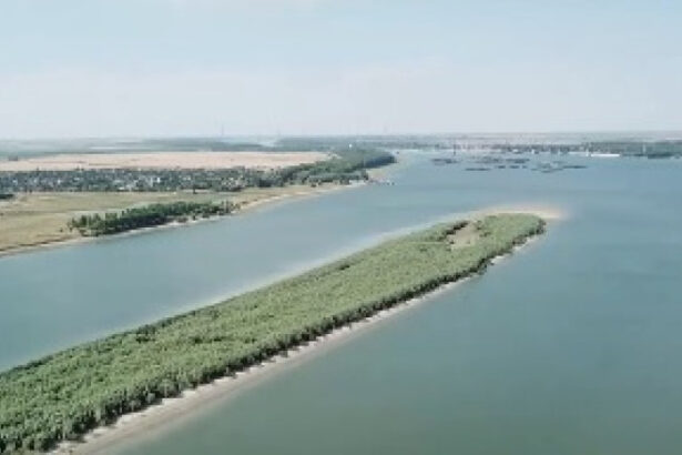 video dunarea scade alarmant nivelul fluviului a coborat sub pragul critic la galati ne asteptam la ce e mai rau 6a4c7abea7e07