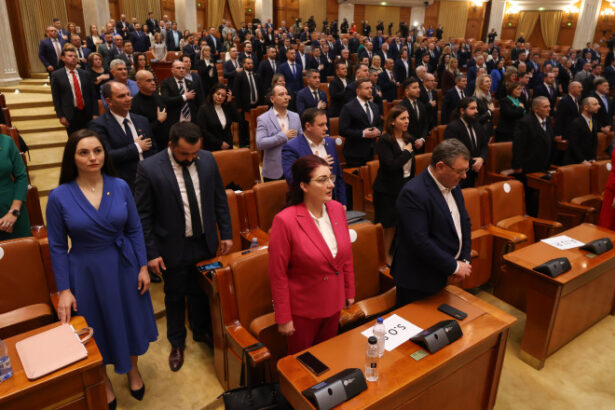 video proiectul noii legi a salarizarii cat vor castiga presedintele premierul si parlamentarii dupa majorarile etapizate 6a5b5907dbf91